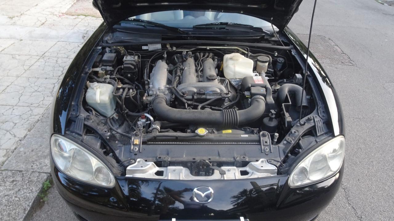 Mazda MX-5 1.6i 16V cat Trilogy