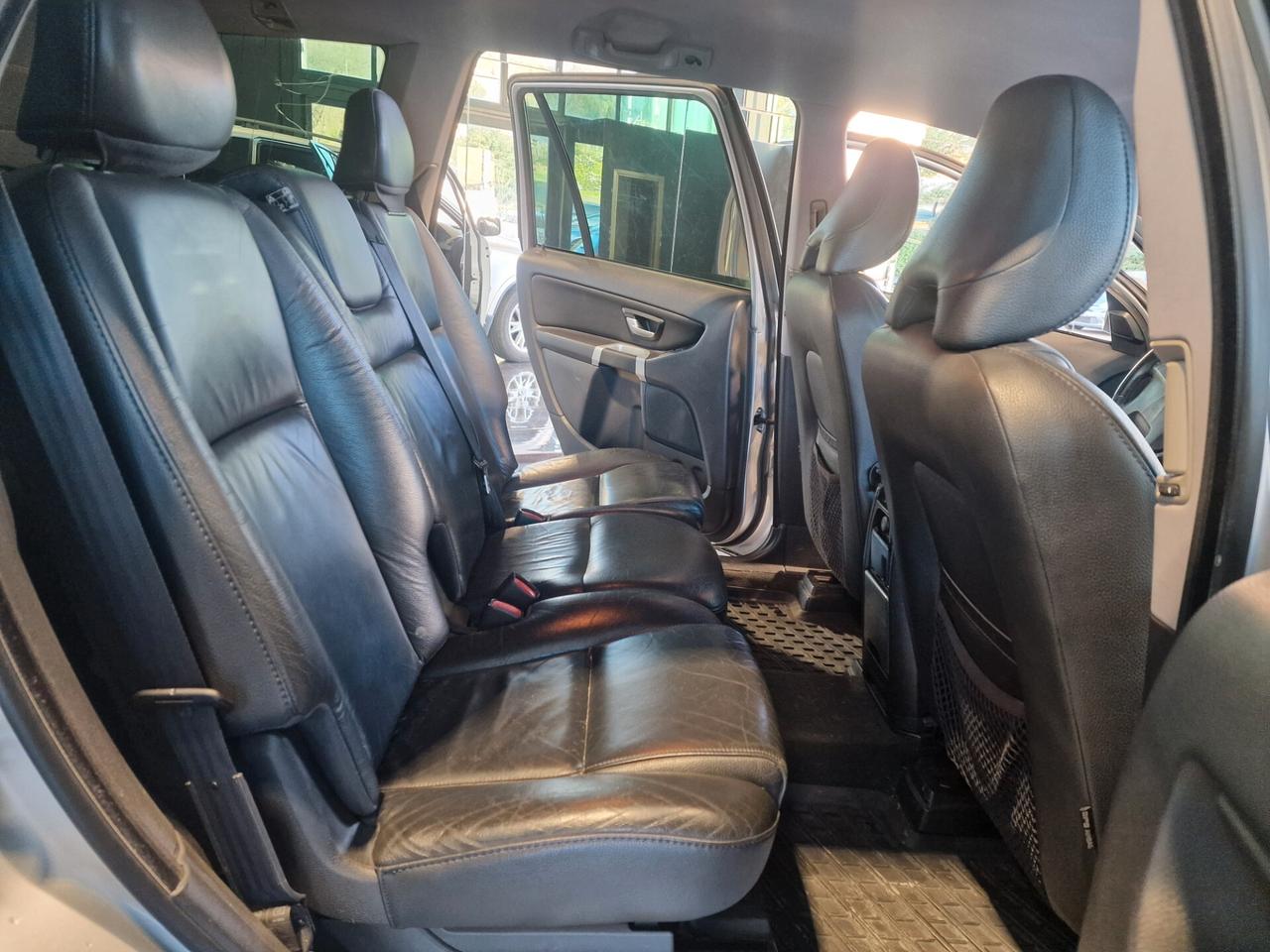 Volvo XC 90 XC90 2.4 D5 185 CV aut. AWD Executive