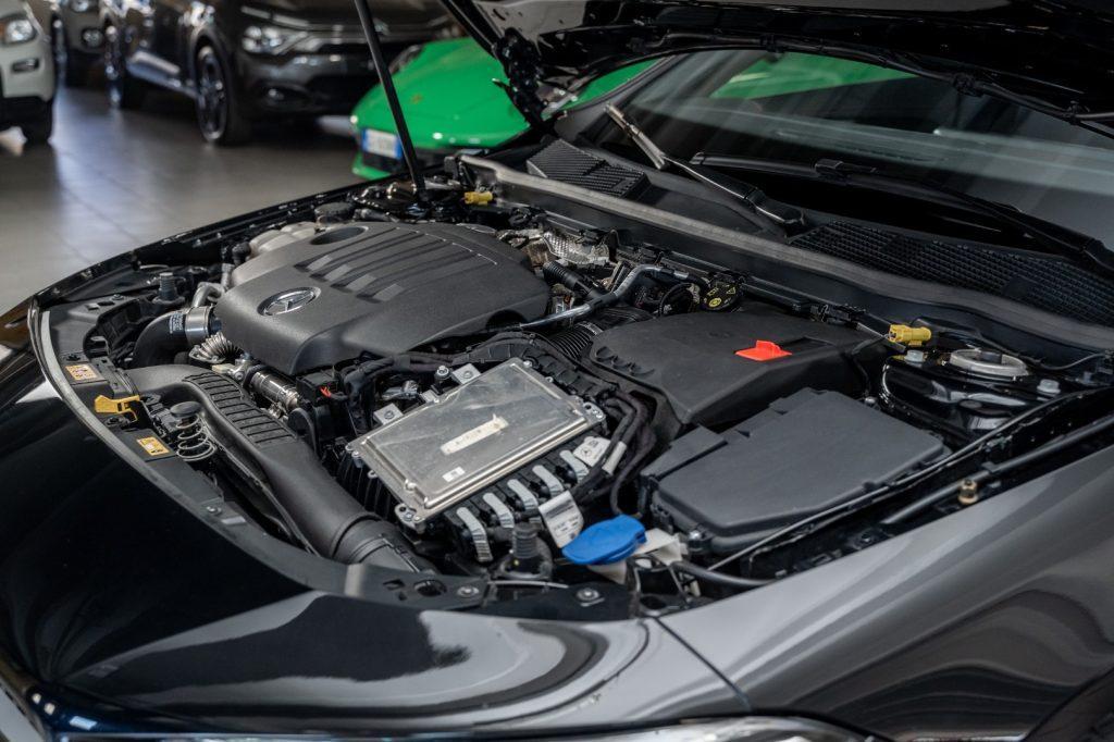 MERCEDES-BENZ CLA 200 d Automatic Premium