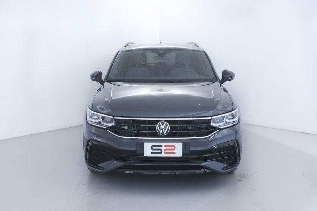 VOLKSWAGEN Tiguan 2.0 TDI 150 CV SCR DSG R-Line Black Pack/Matrix