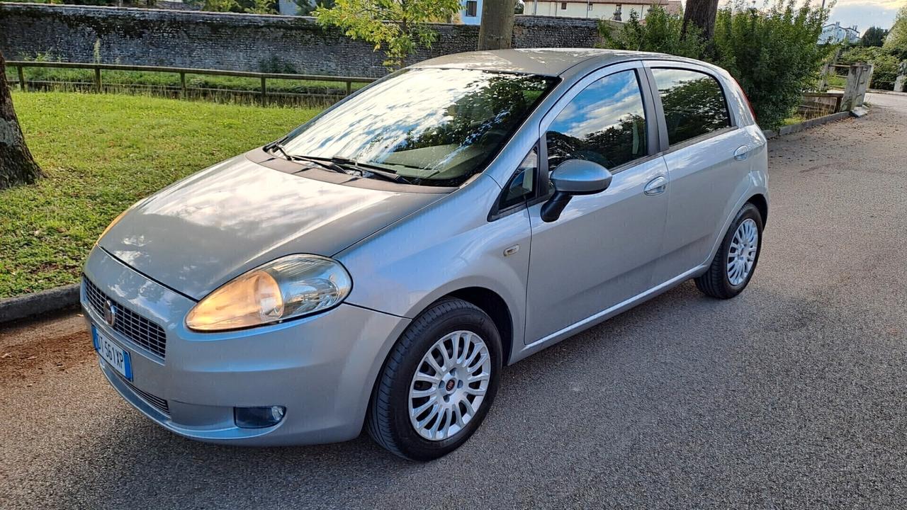 Fiat Grande Punto 1.4 GPL 5 porte OK NEOPATENTATI
