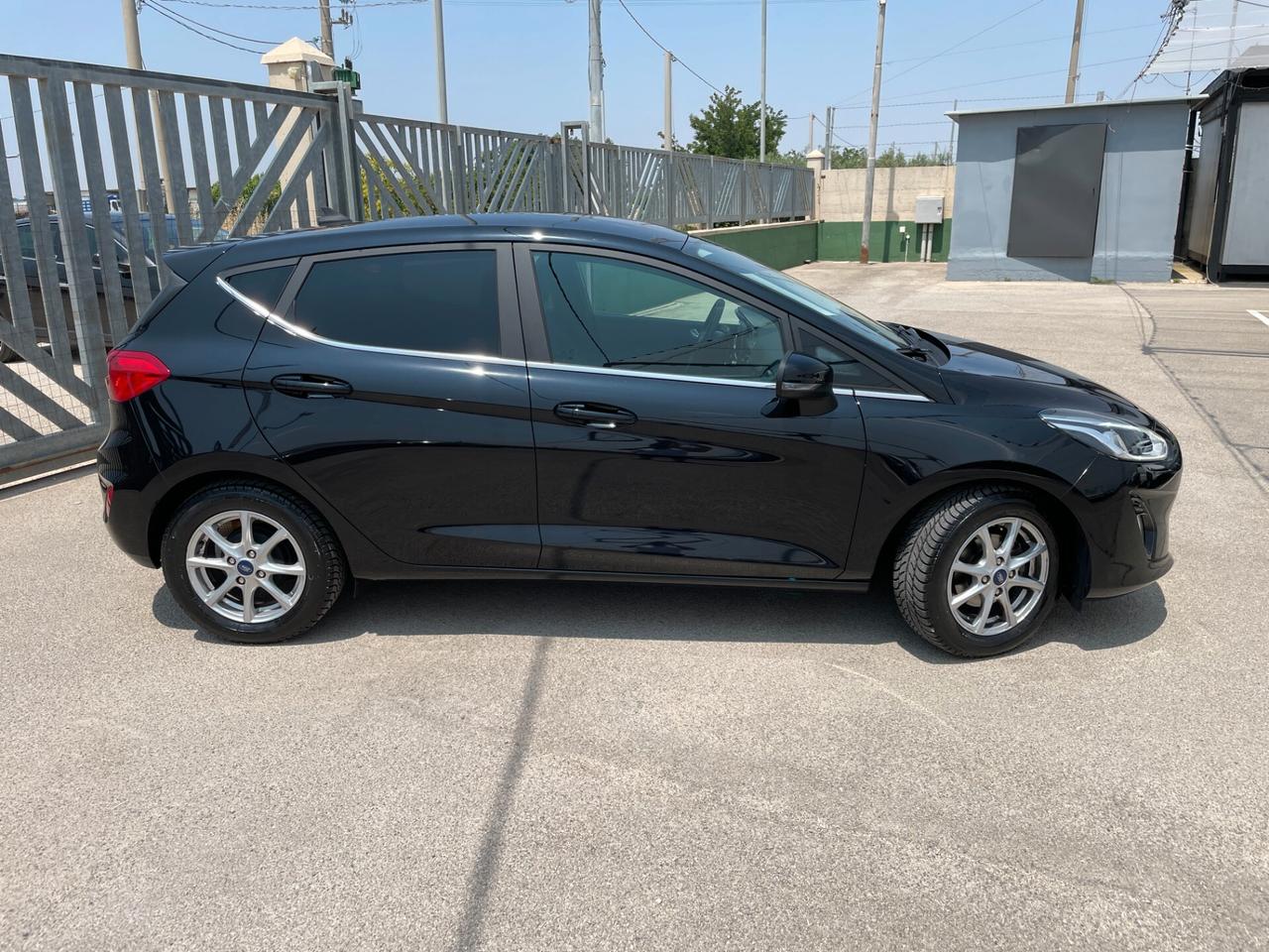 Ford Fiesta 1.1 benzina 75 CV 5 porte Titanium