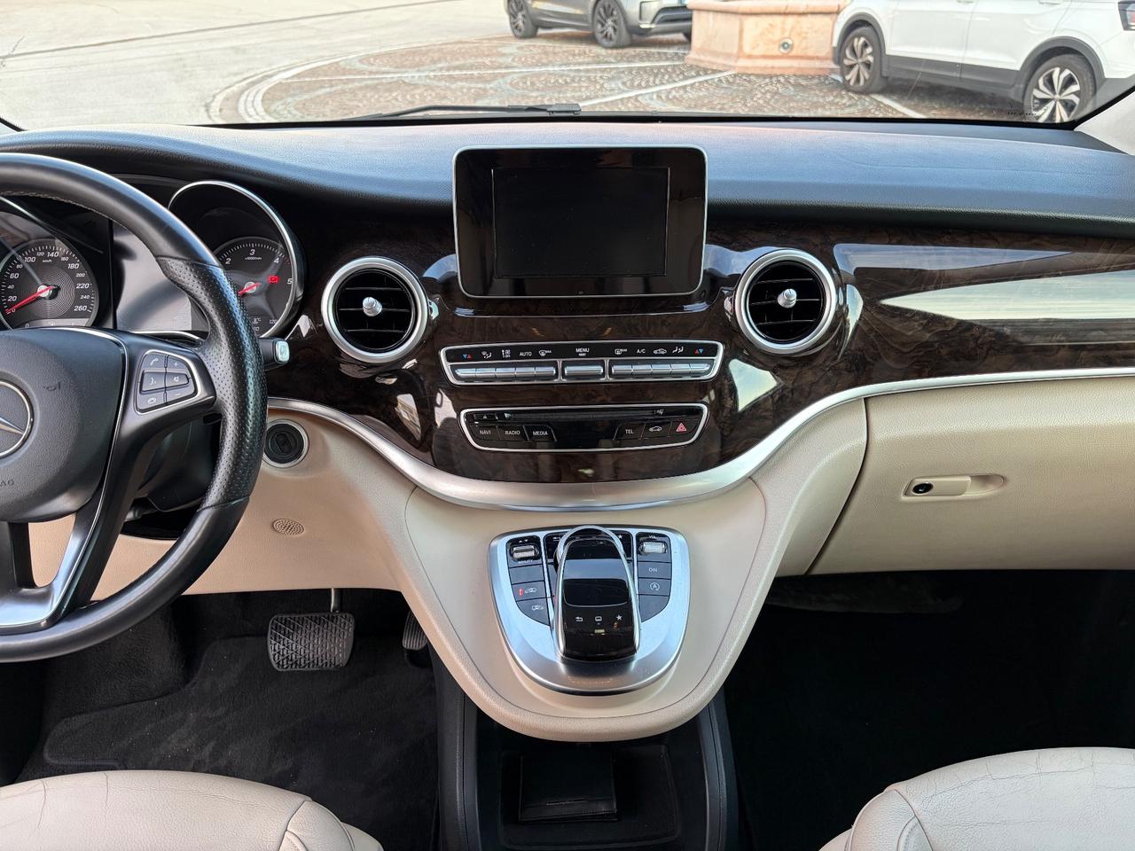 Mercedes-benz V 220 d Premium Long