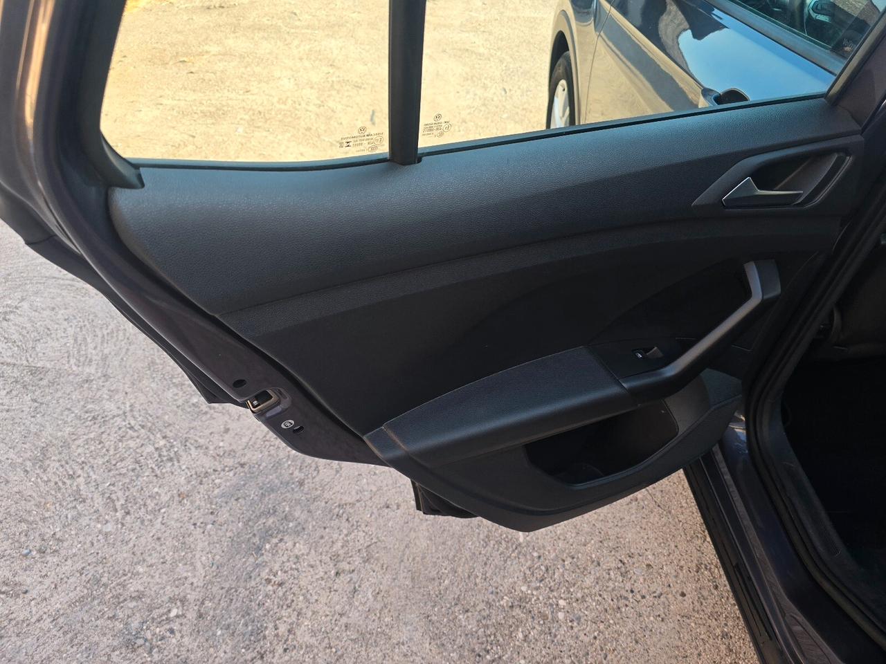 Volkswagen T-Cross 1.0 TSI Sport