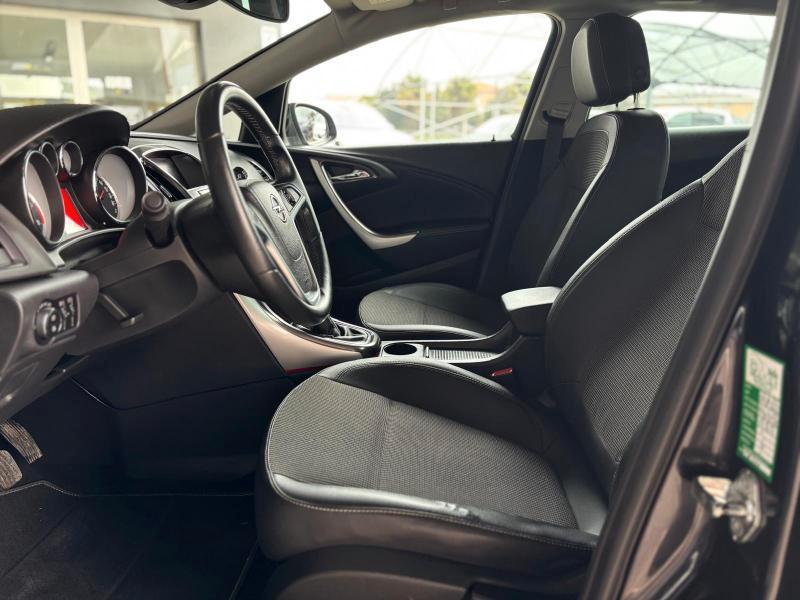 Opel Astra Sports Tourer 1.7 cdti Cosmo 110cv