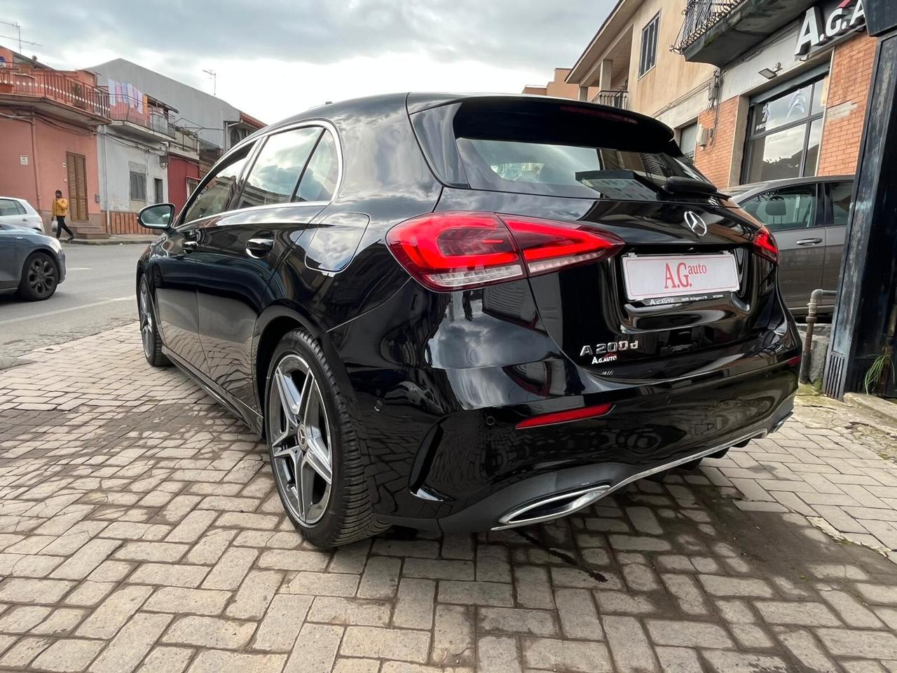 Mercedes-benz A 200 d Automatic Premium AMG INTERNO/ESTERNO