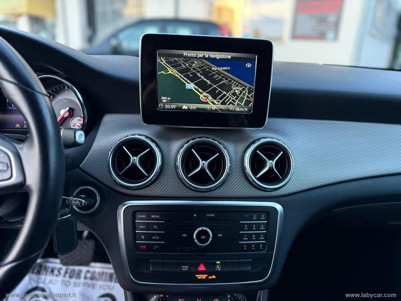 MERCEDES-BENZ GLA 180 d Automatic Executive