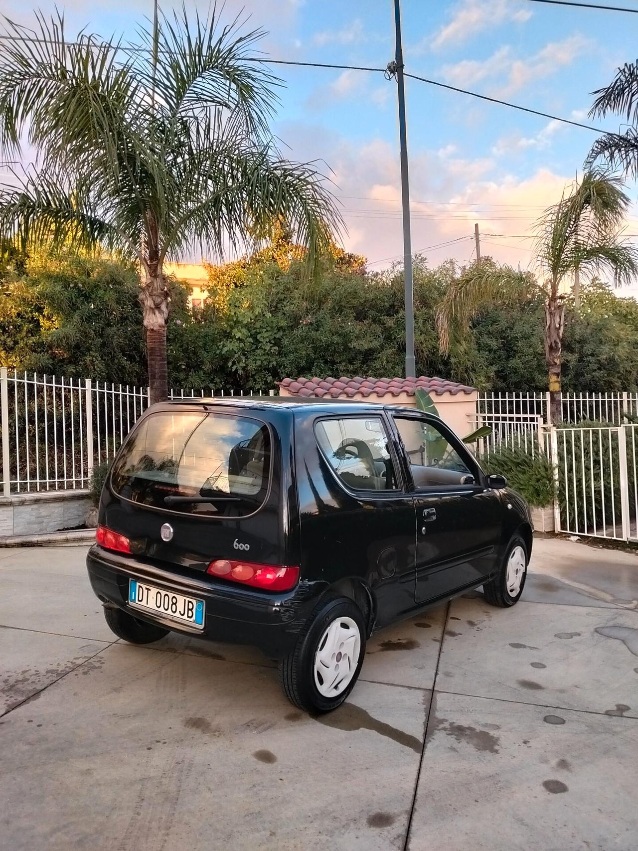 Fiat 600 1.1 50th Anniversary