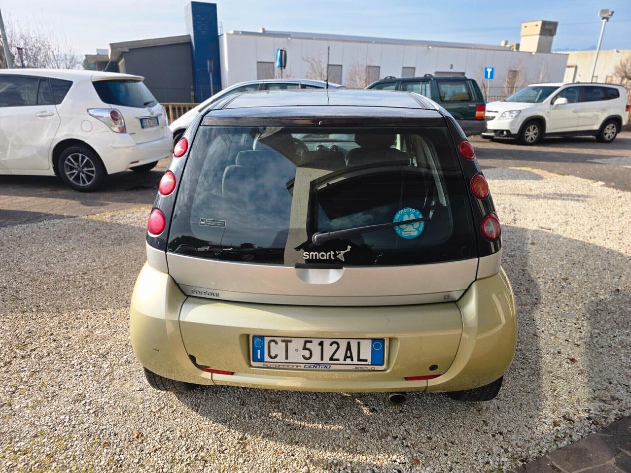 Smart ForFour 1.1 OK PER NEOPATENTATO 2005