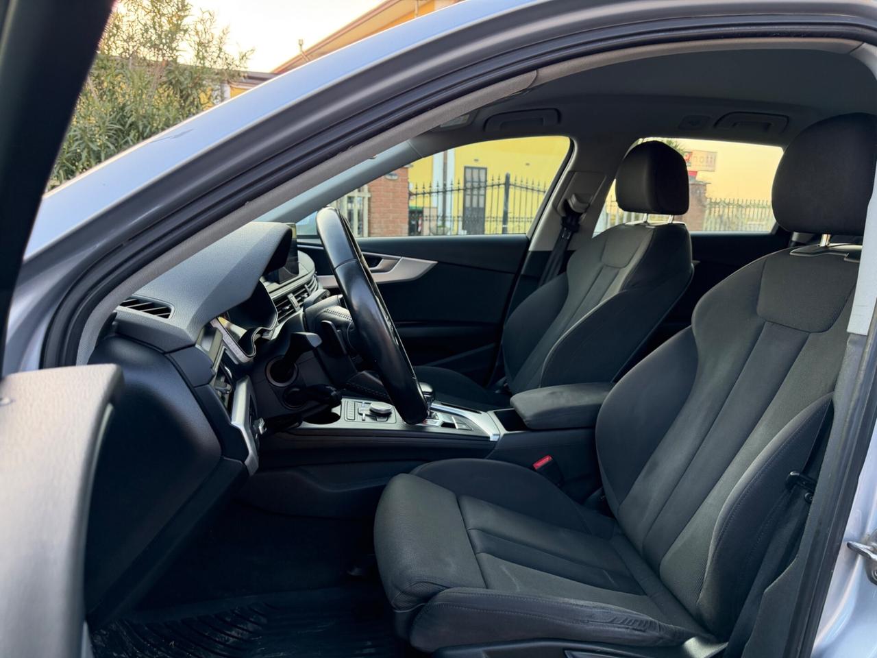 Audi A4 2.0 TDI 150 CV S tronic Sport