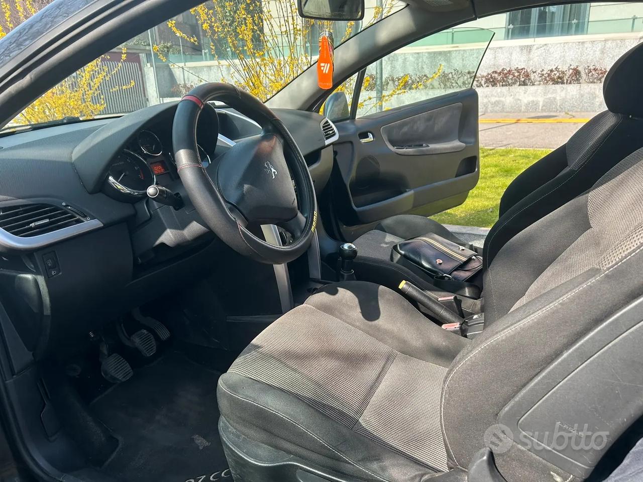 Peugeot 207cc dell 2008 136mila km