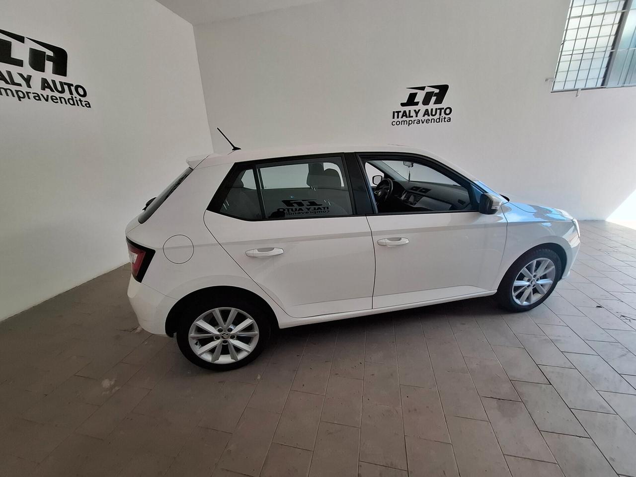 Skoda Fabia 1.0 MPI 60 CV Design Edition adatta per neopatentati!!