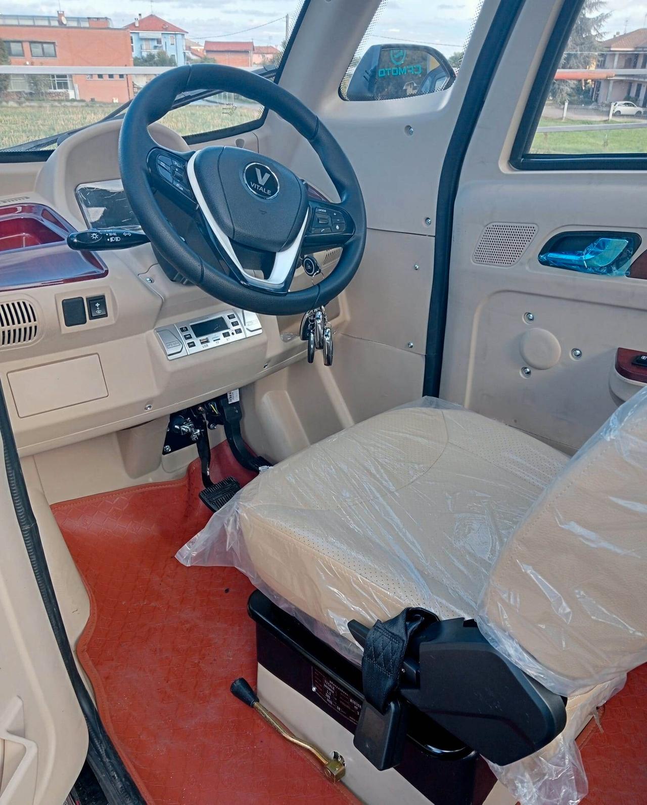 FREEDOM VITALE UFO ECOBIKE SENZA PATENTE MINI AUTO