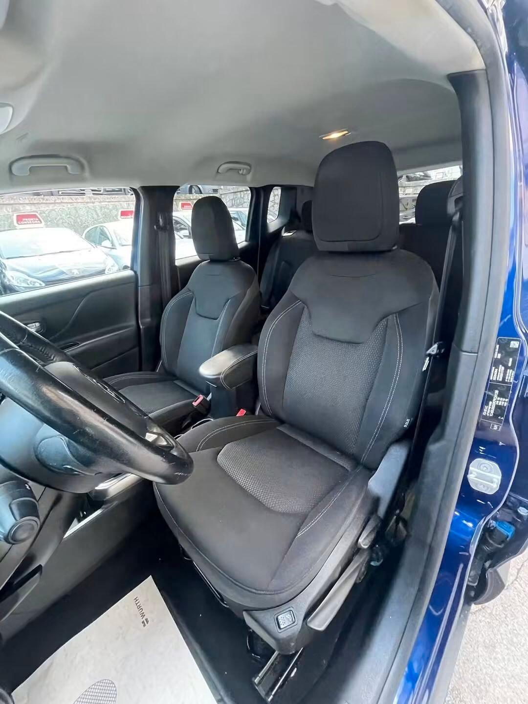 Jeep Renegade 4X4 Limited Led full