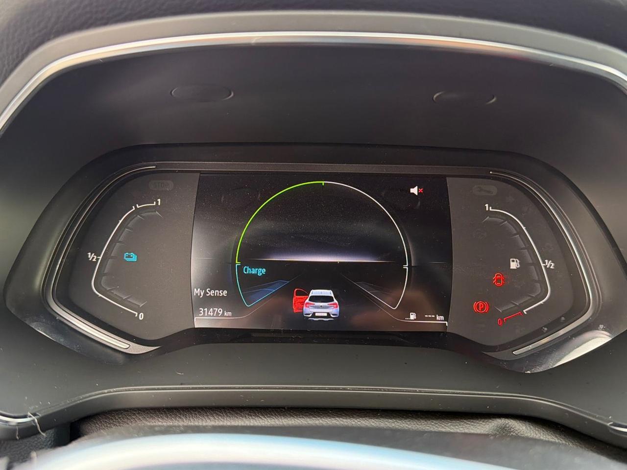 Renault Captur 1.6 e-tech hybrid intens 145cv auto