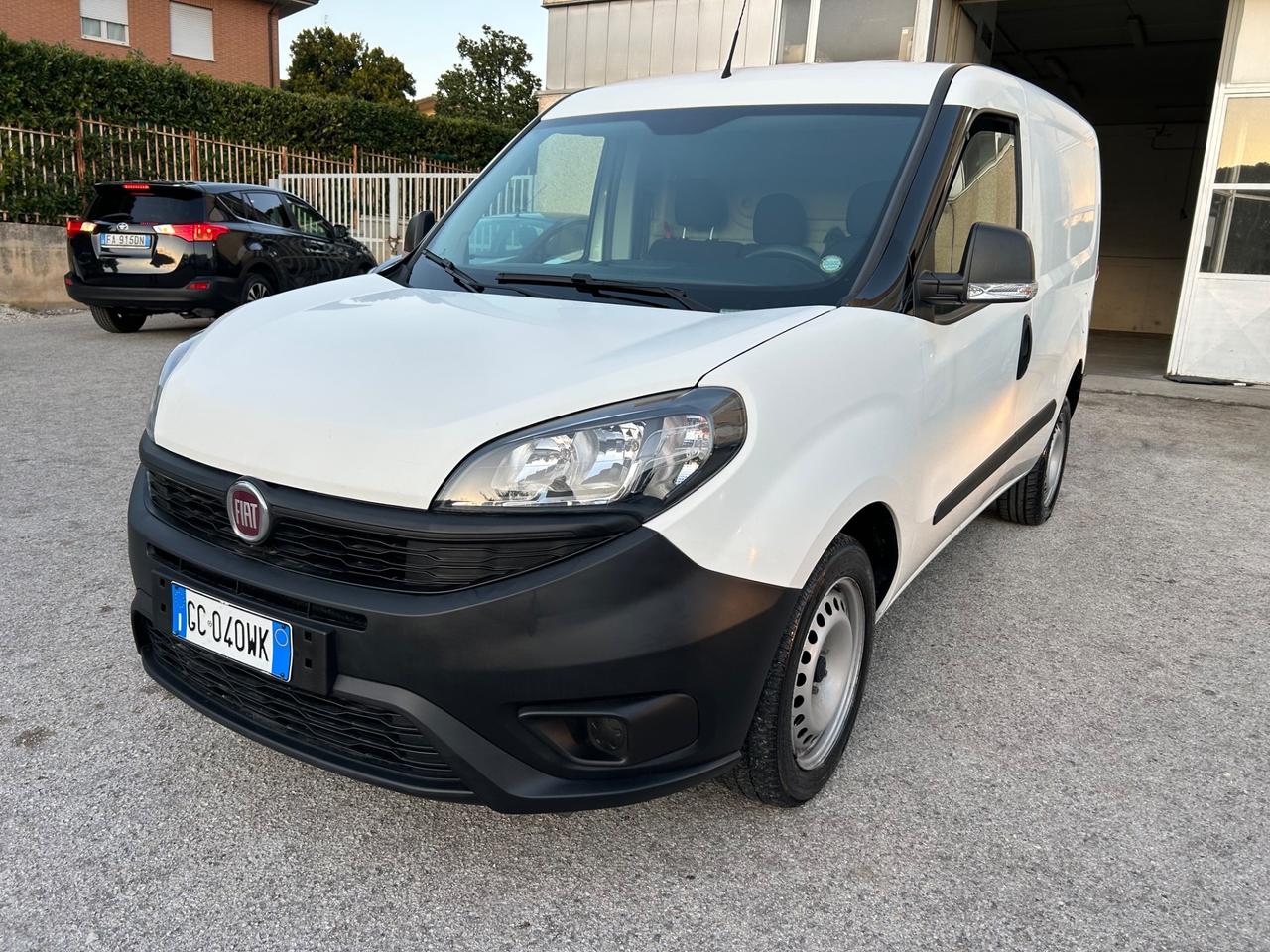 Fiat Doblò 1.4 T-Jet Natural Power Long 2020
