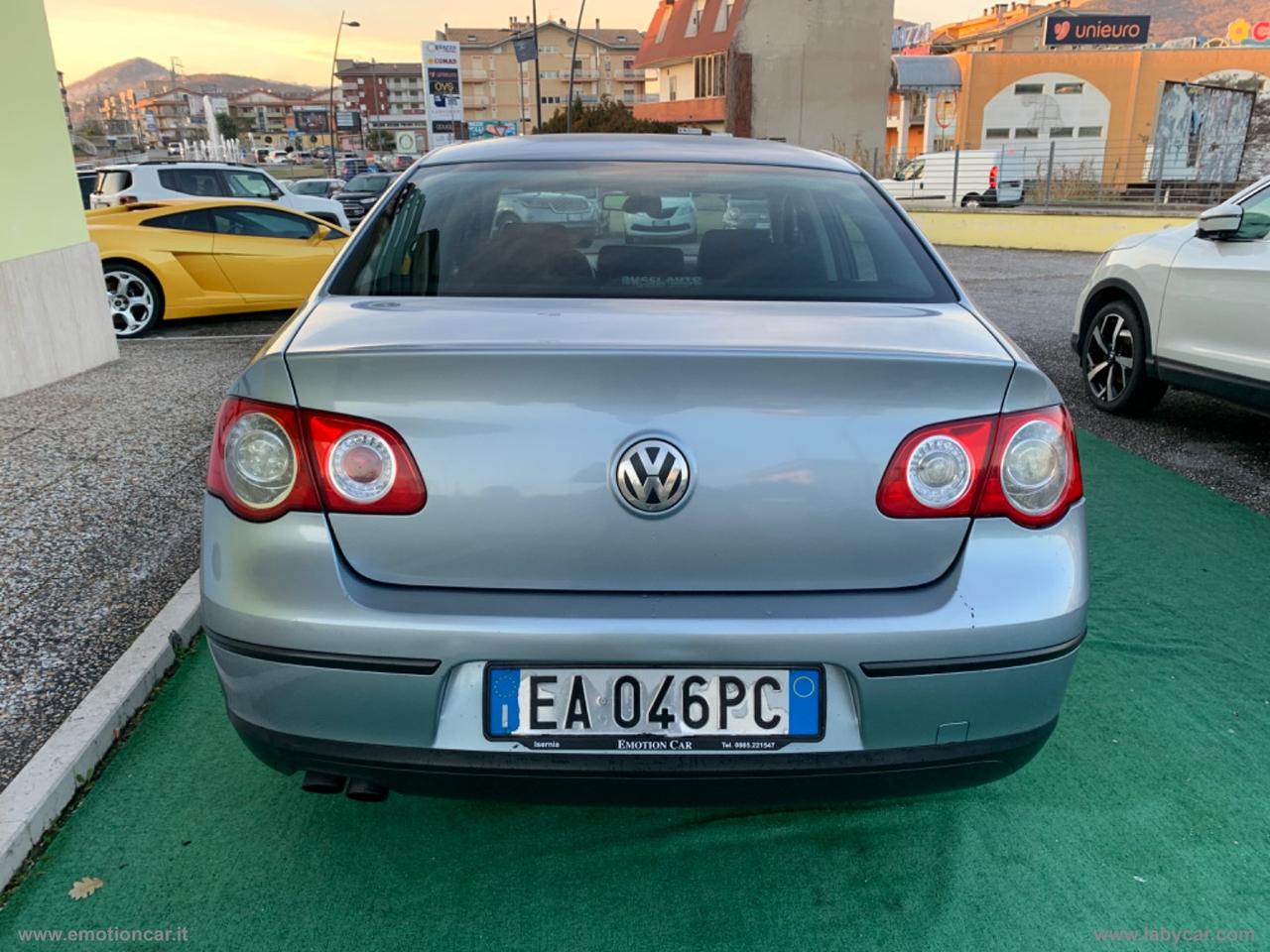 VOLKSWAGEN Passat 2.0 16V TDI Highline - 2005