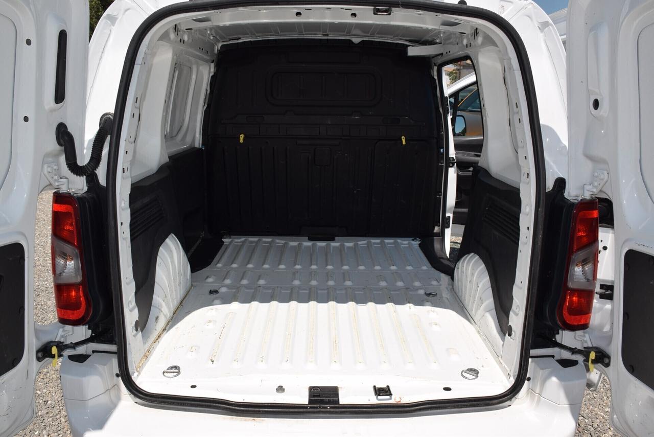Opel Combo 3POSTI +IVA DETR. 1.6CDTI FULL OPT.
