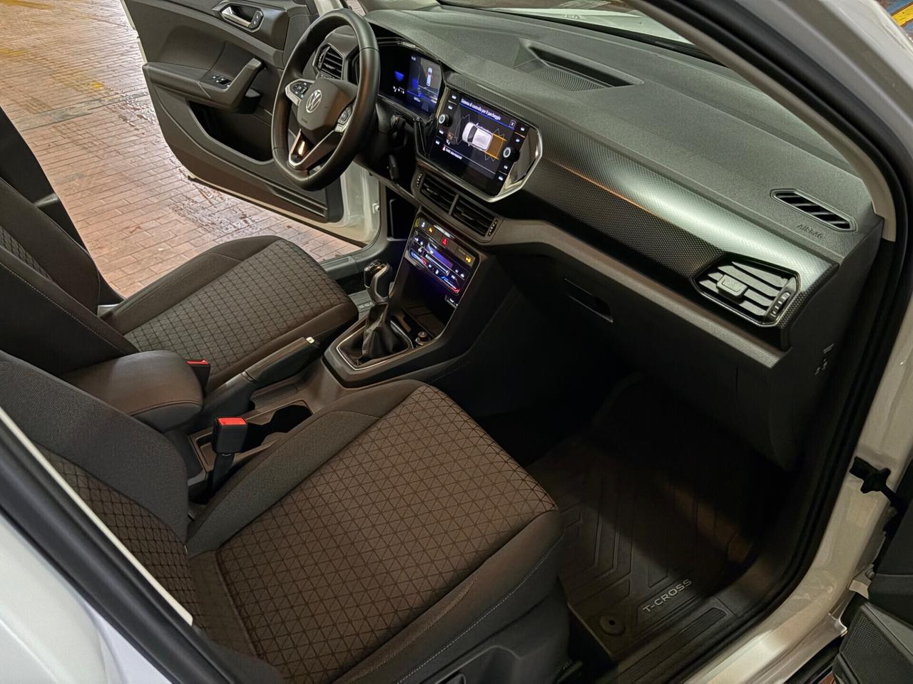 Volkswagen T-Cross 1.0 TSI Sport