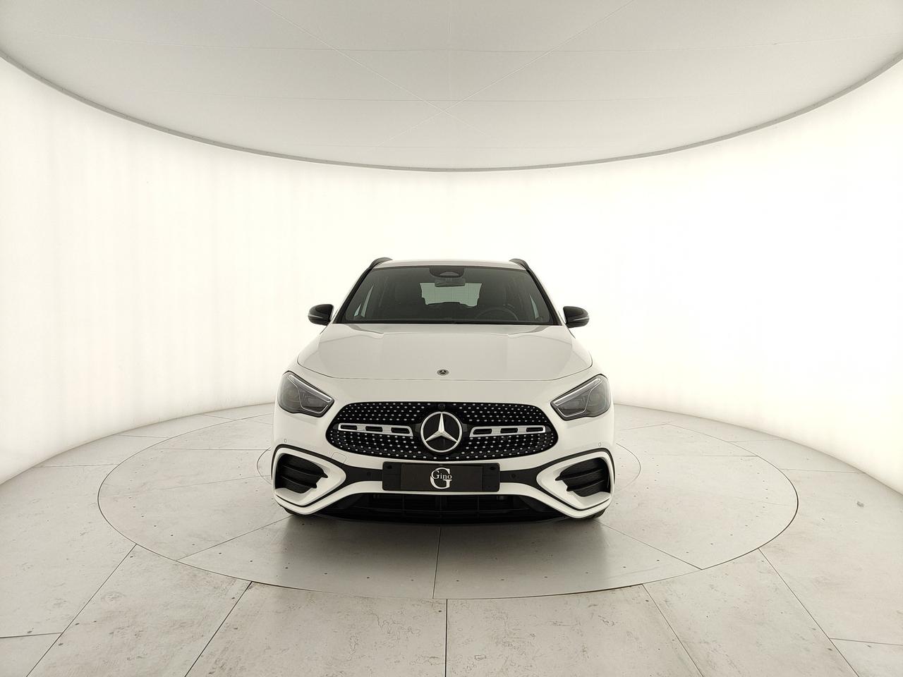 Mercedes-Benz GLA 180 d