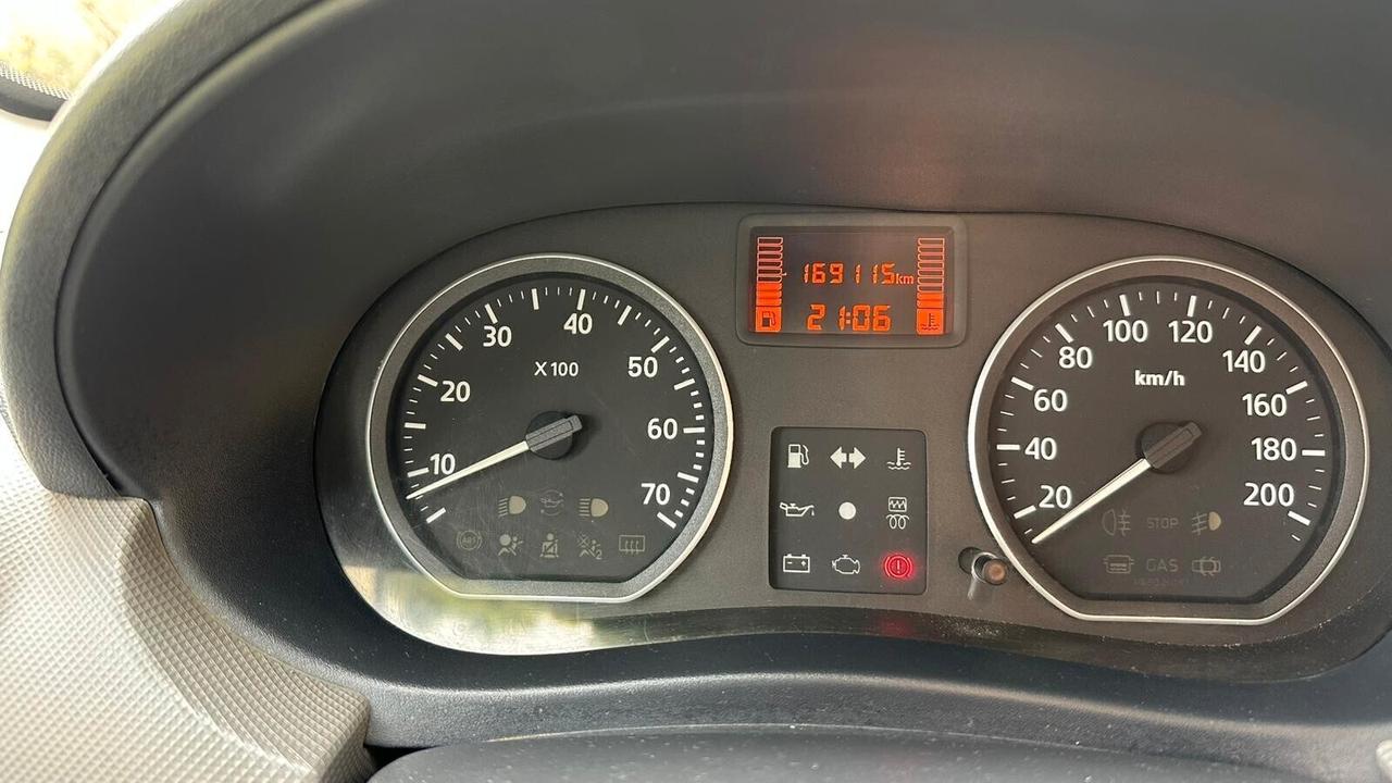 Dacia Sandero 1.2 16V Lauréate GPL 2010 NEOP leggi testo