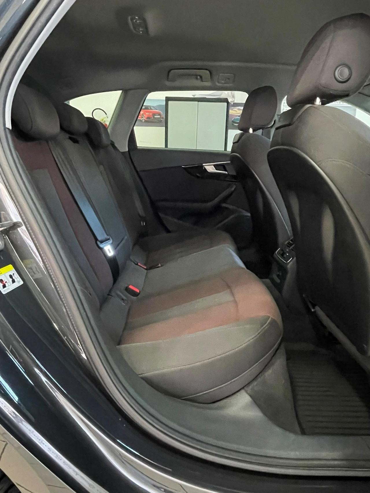 Audi A4 2.0 tdi 2019 full optional