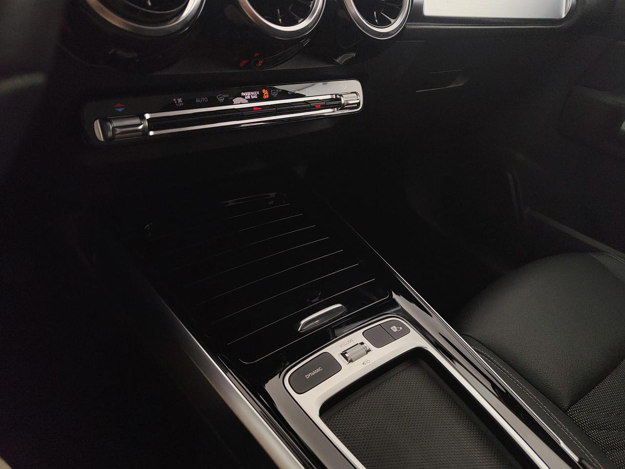 Mercedes-Benz GLB 180 d Progressive Advanced auto