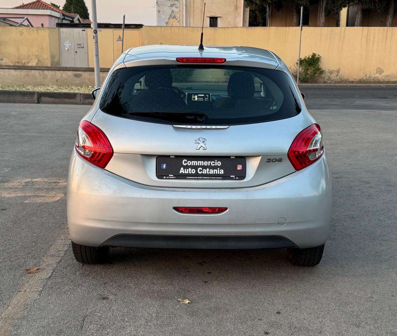 Peugeot 208 1.4 HDi LEGGI DESCRIZIONE