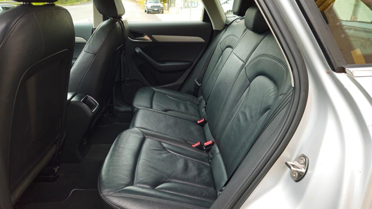 Audi Q3 2.0 TDI quattro Advanced Plus (4WD)