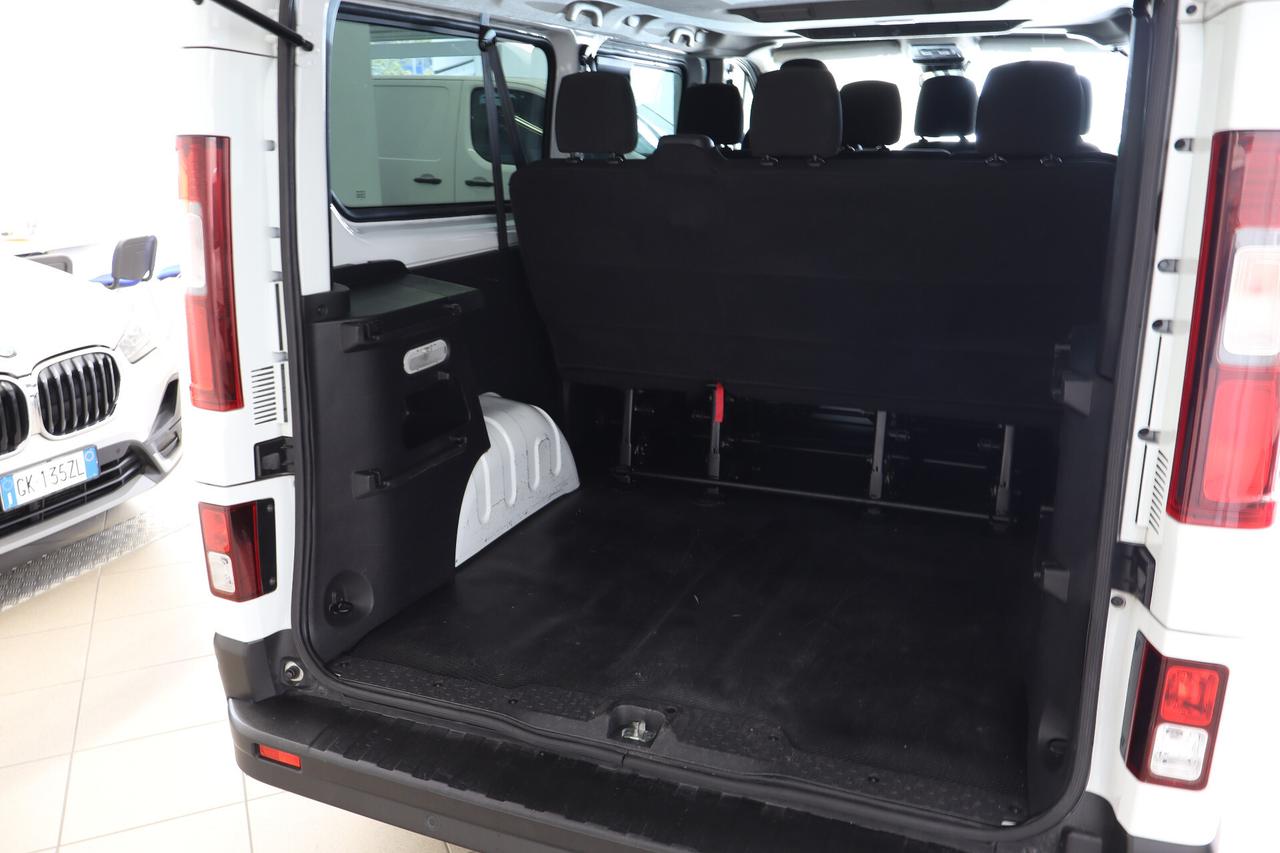 RENAULT TRAFIC PASSENGER 9 POSTI 2.0 BLUEDCI 150 CV L2 H1 EDC AUTHENTIQUE