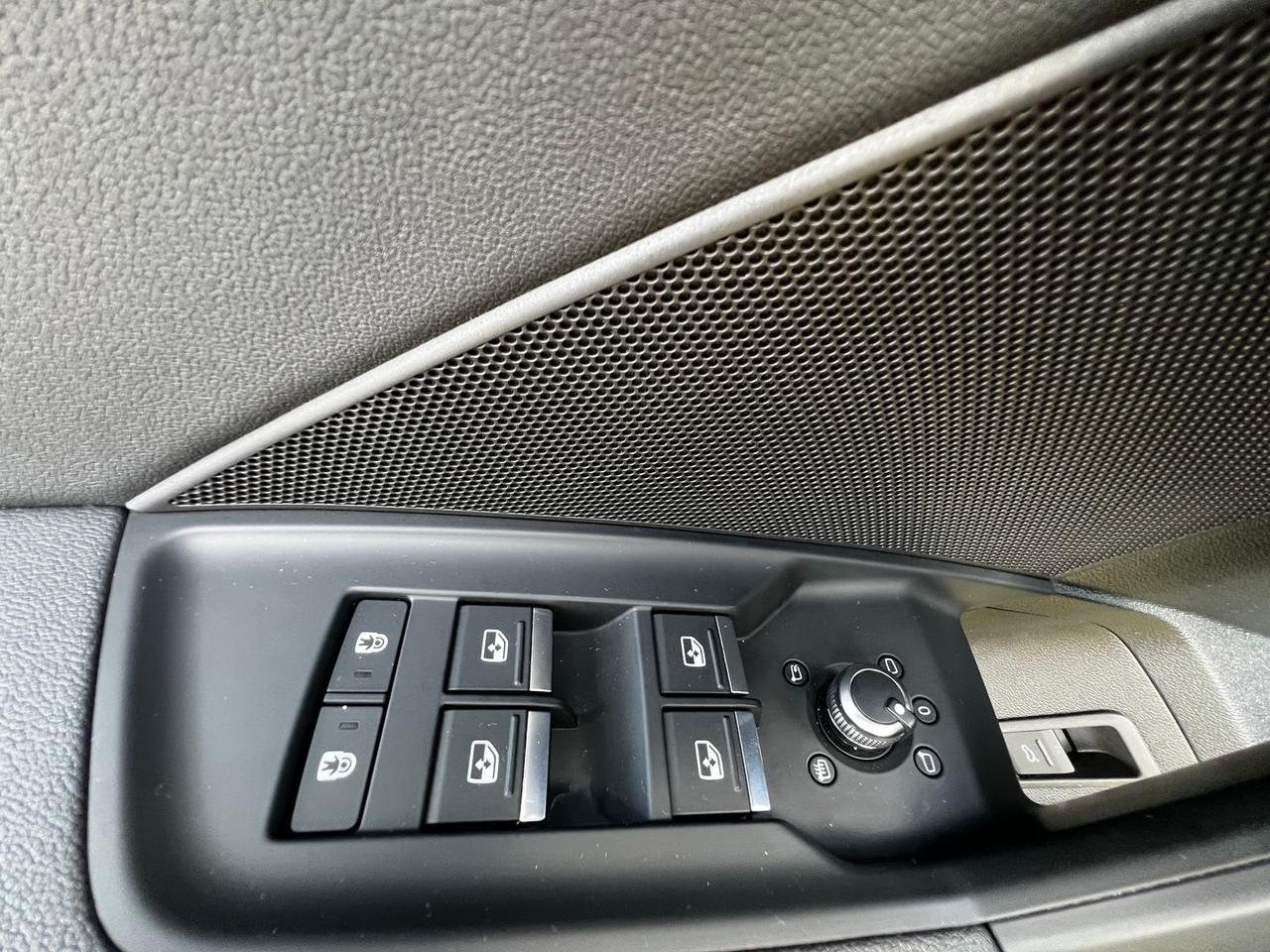 Audi S3 2.0 TFSI --SPORT ATTITUDE #12135