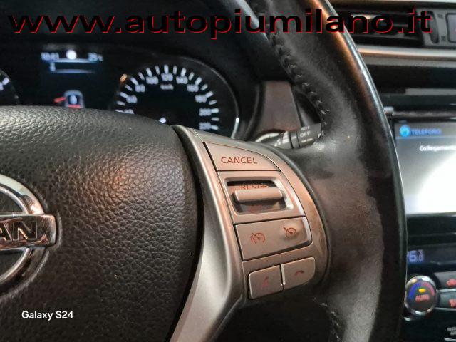 NISSAN Qashqai 1.5 dCi N-Connecta