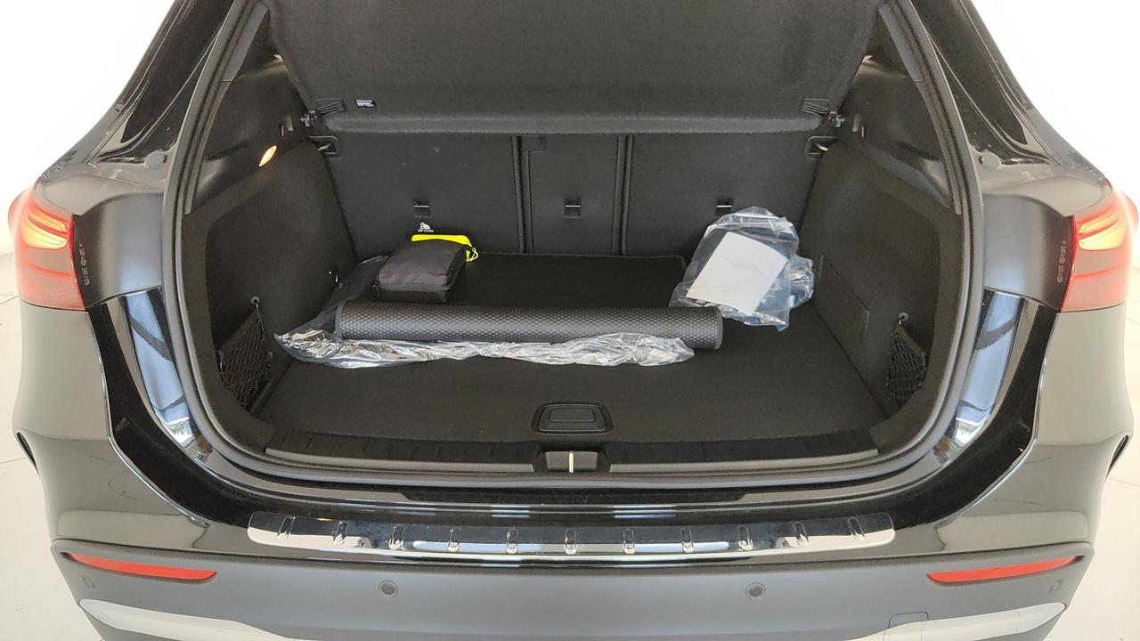 Mercedes-Benz GLA 200 d automatic