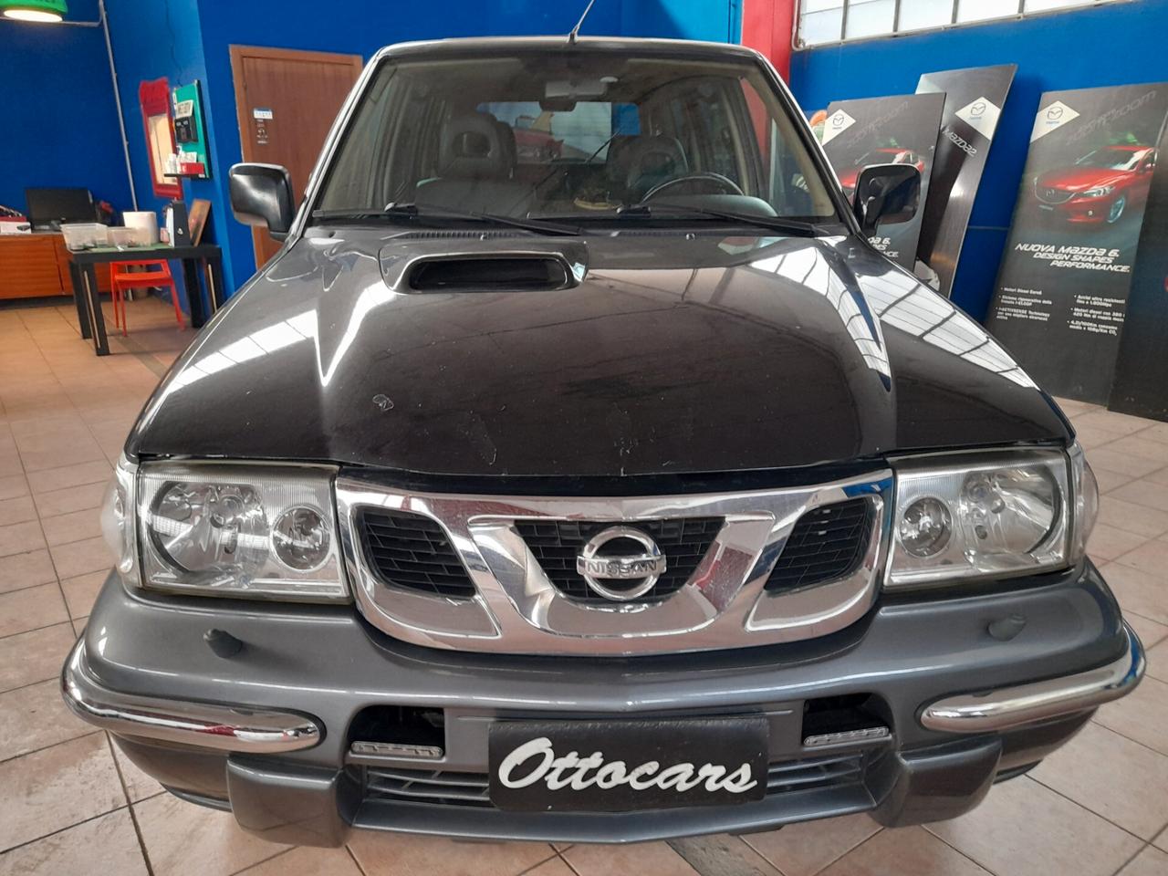 Nissan Terrano II 3.0 DiT 5P. Station Wagon. Hard Top Sport