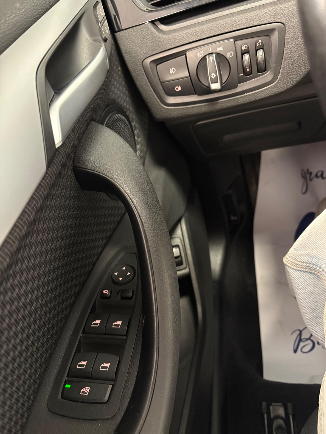 BMW X1 xdrive25e Business Advantage auto