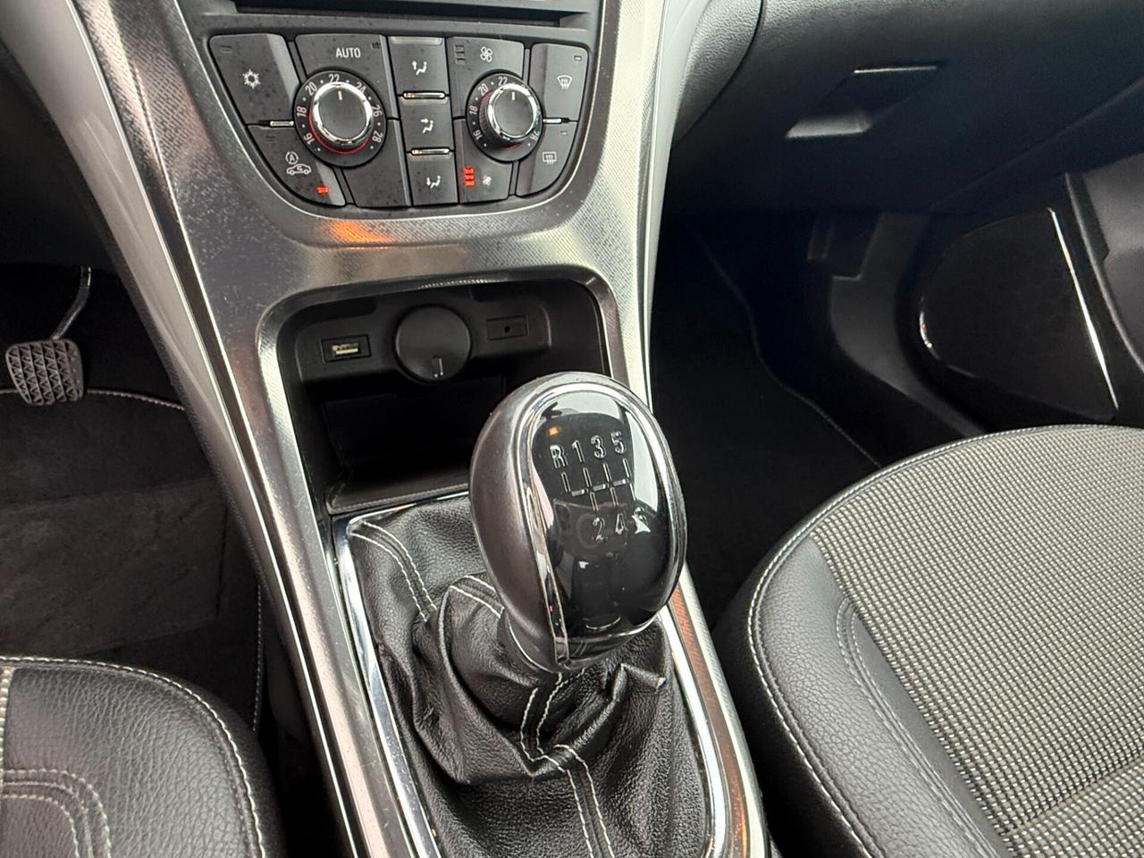 Opel Astra 1.7 CDTI 125CV 5 porte Cosmo