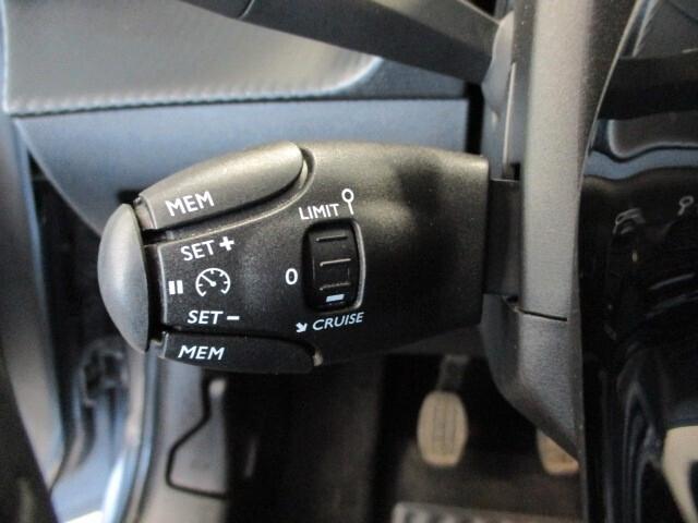Peugeot 208 PureTech 100 Stop&Start 5 porte Allure