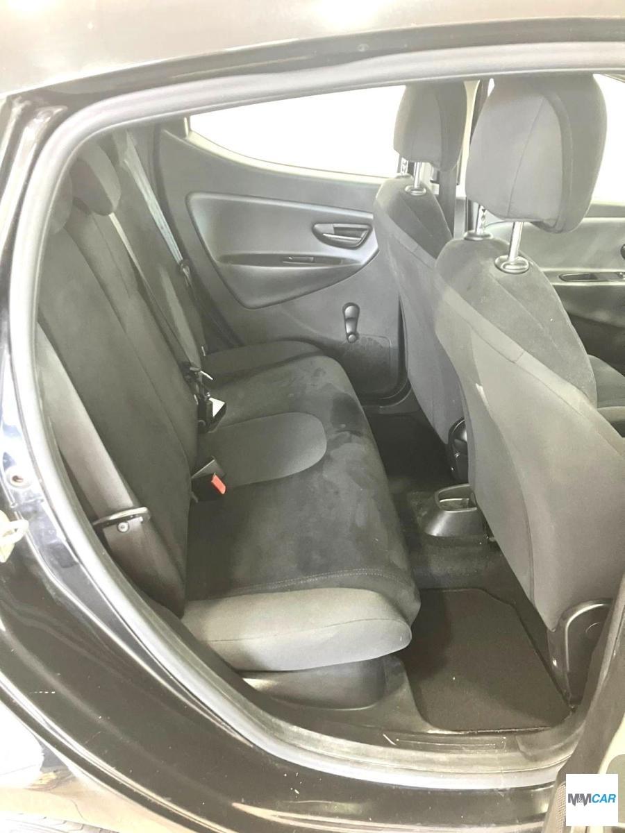 LANCIA - Ypsilon - 1.2 69 CV 5 porte Gold