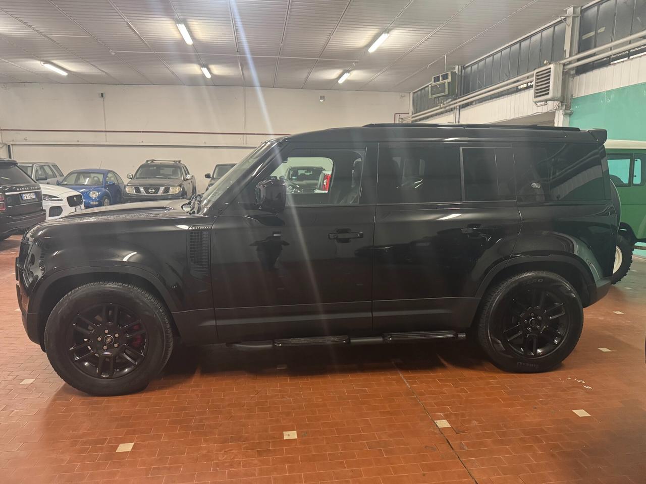 Land Rover Defender 110 3.0D I6 200 CV AWD Auto S