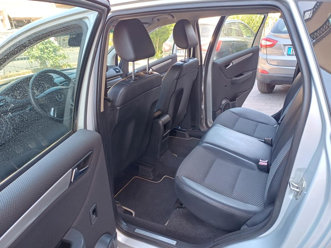 Mercedes-benz B 200 CDI Premium