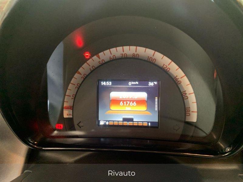 smart fortwo 90 0.9 66kW TURBO superpassion twinamic