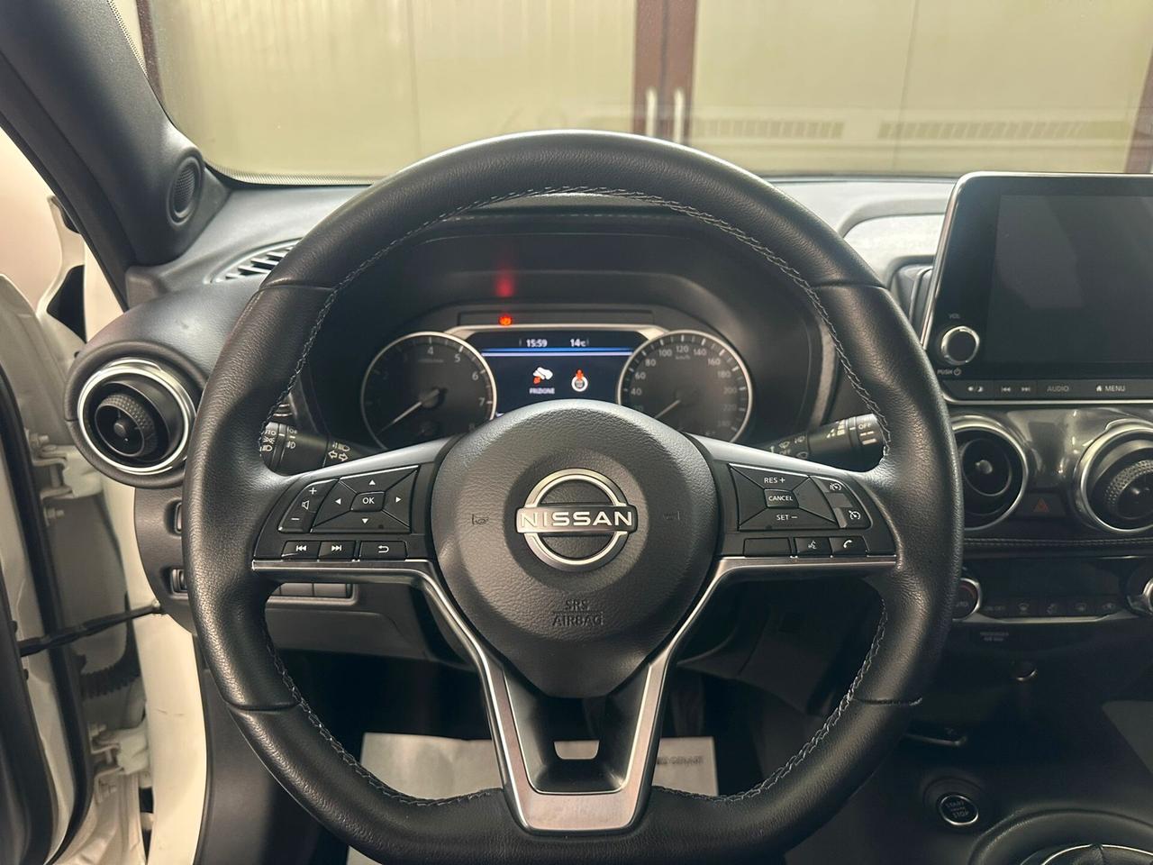 Nissan Juke 1.0 DIG-T 114 CV N-Connecta Promo
