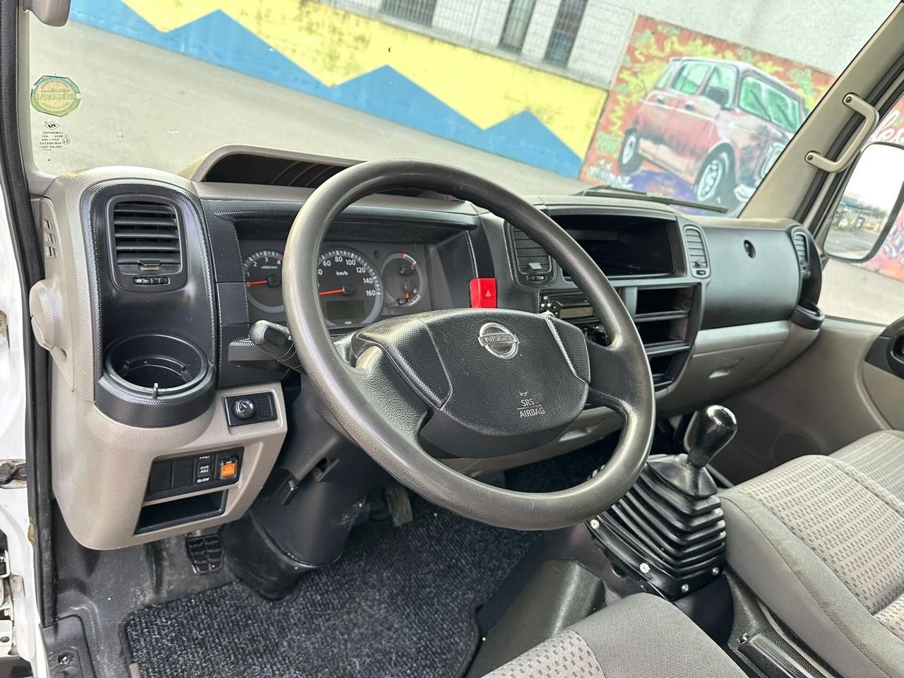 Nissan Cabstar 7 posti 3.0 diesel