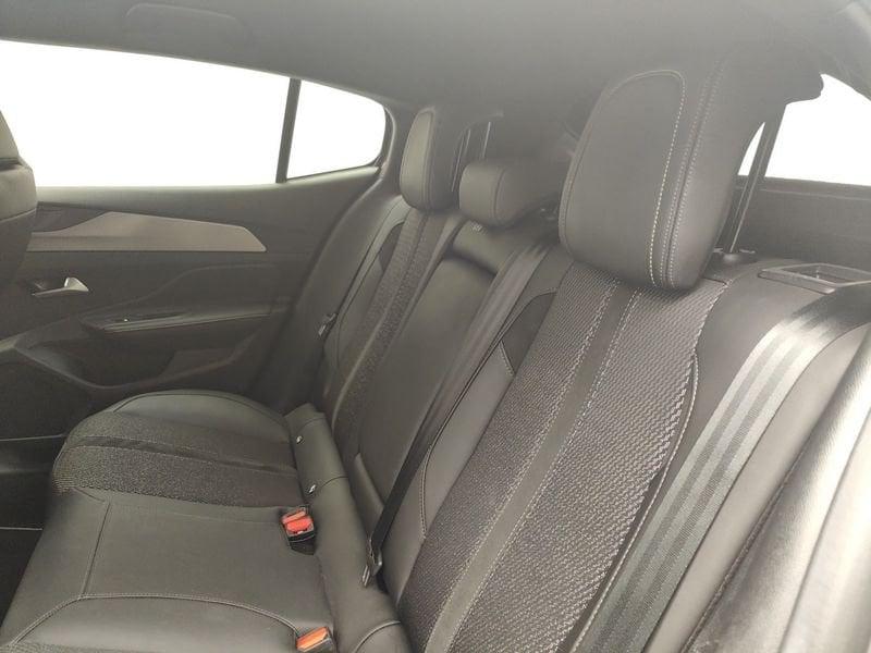 Peugeot 408 2022 1.2 hybrid GT 136cv e-dsc6