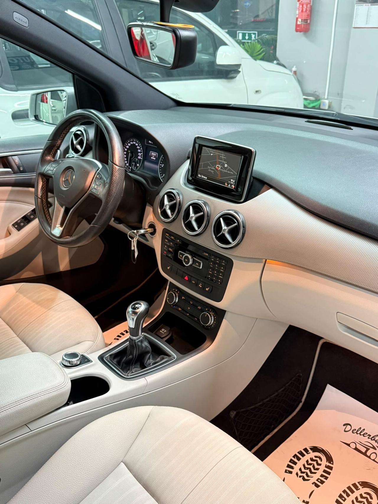 Mercedes-benz B 180 CDI Premium