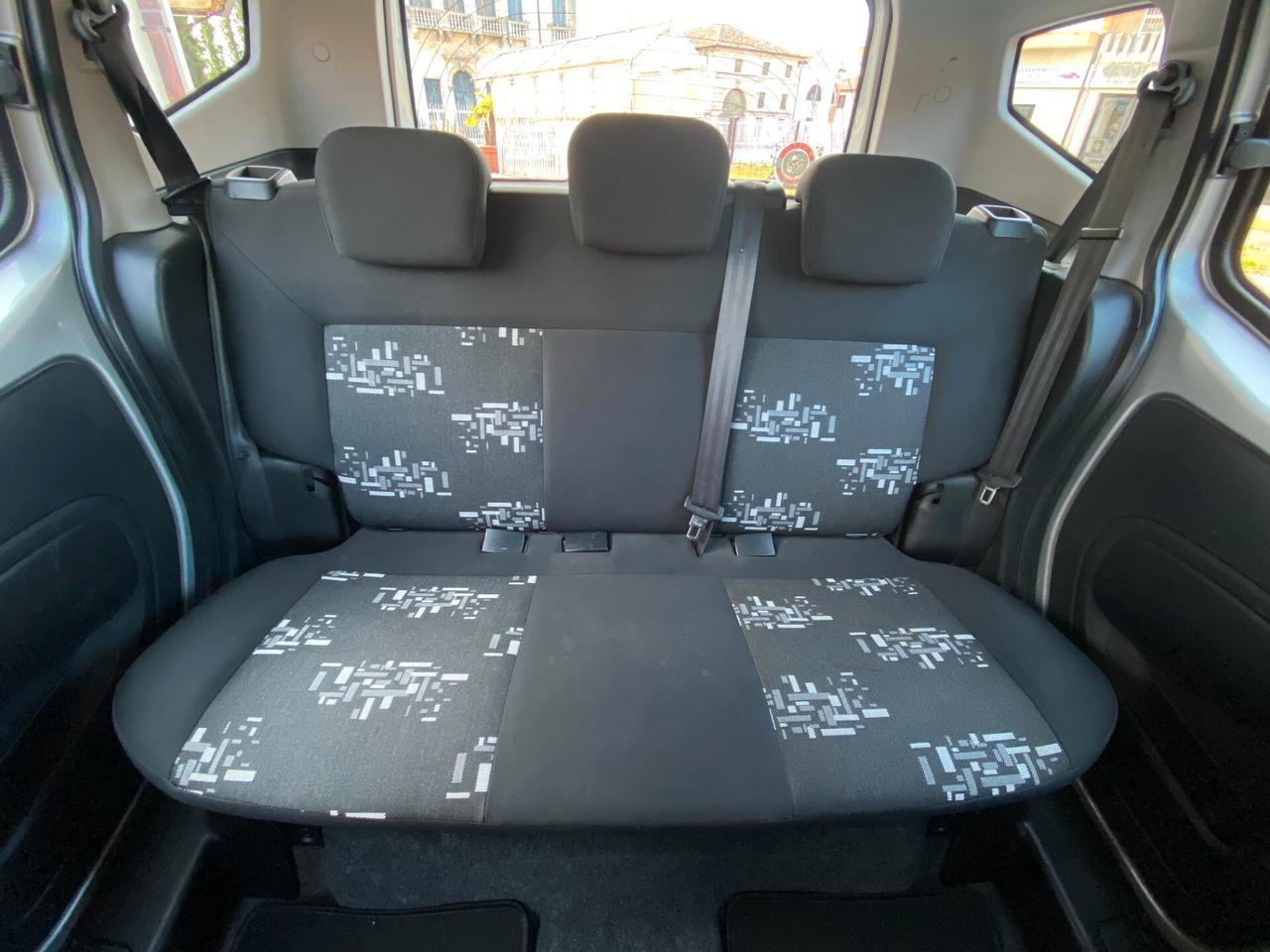 Fiat Qubo 1.4 8V 77 CV Natural Power