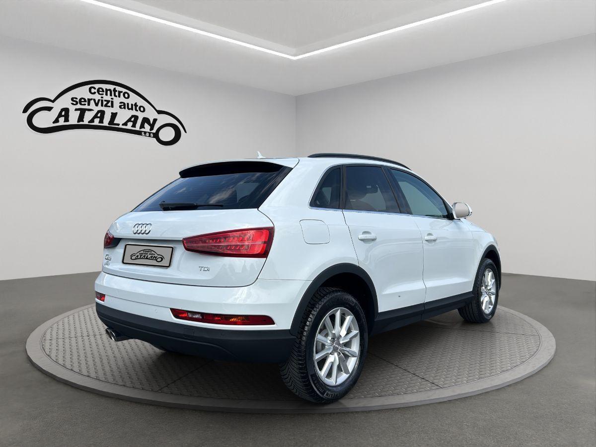AUDI - Q3 - 2.0 TDI 120 CV Sport NAVI