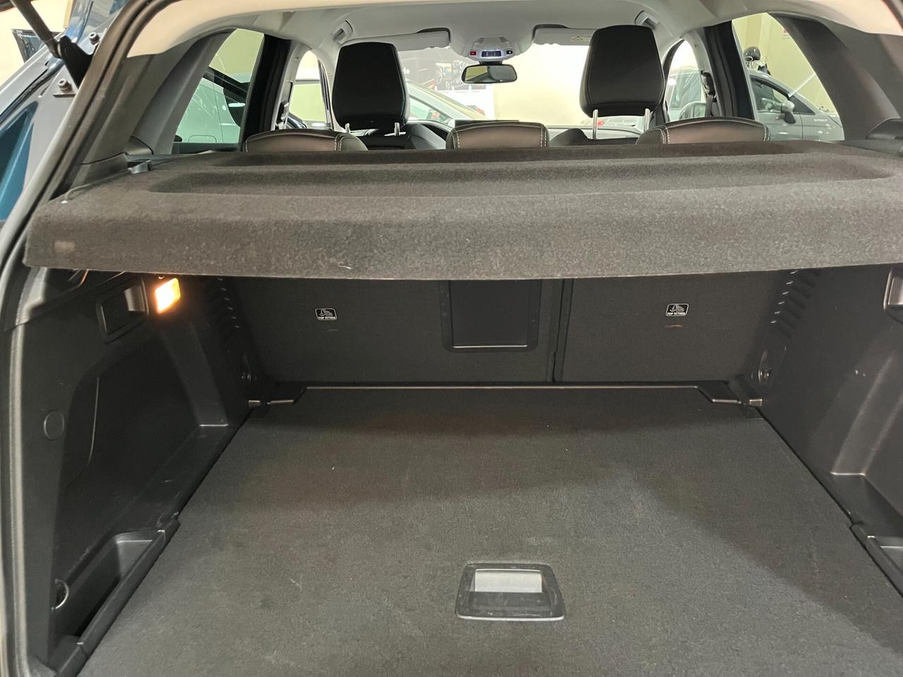 Peugeot 3008 BlueHDi 130 S&S EAT8 Allure