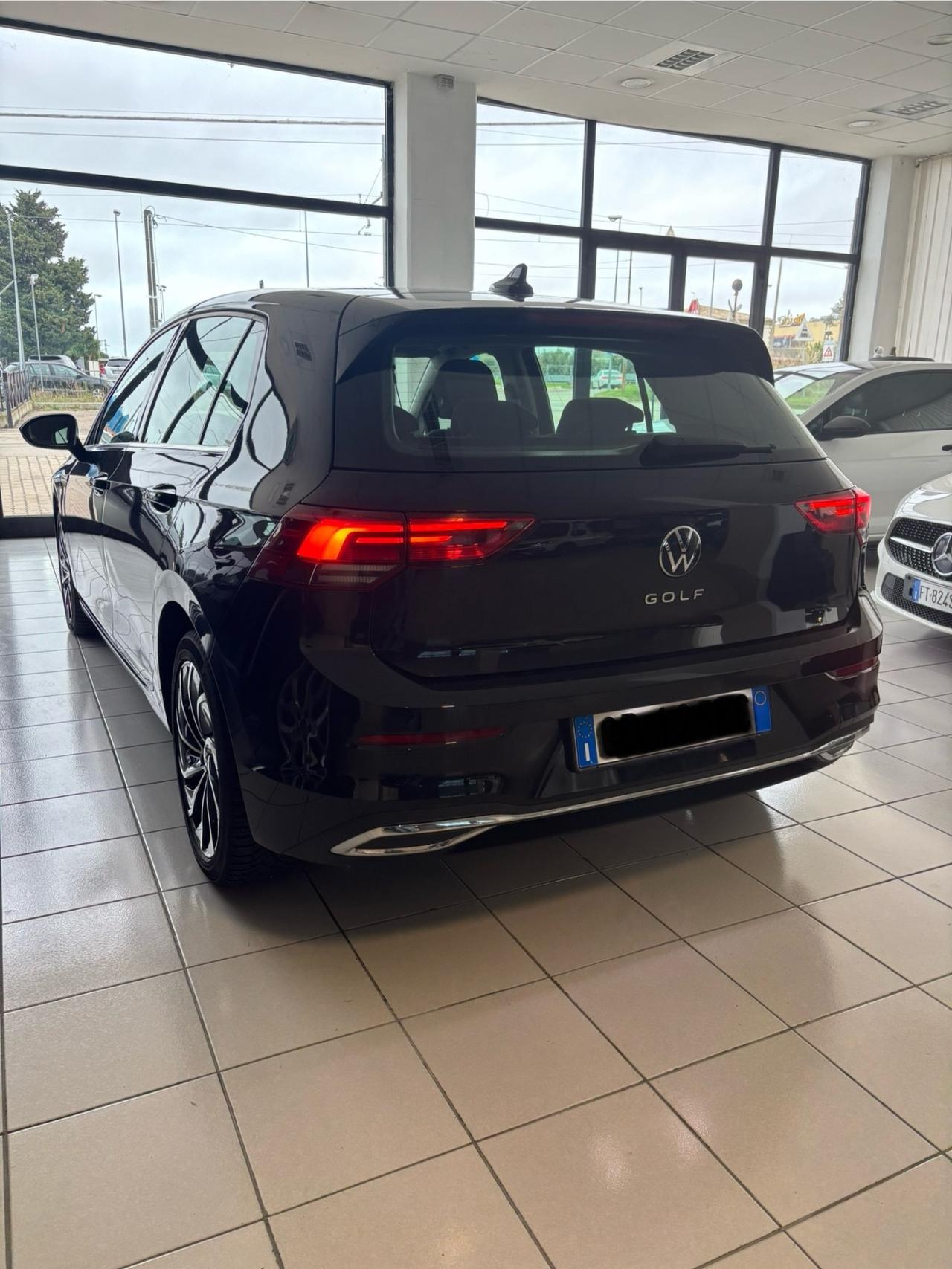 Volkswagen Golf 1.5 TGI DSG Style