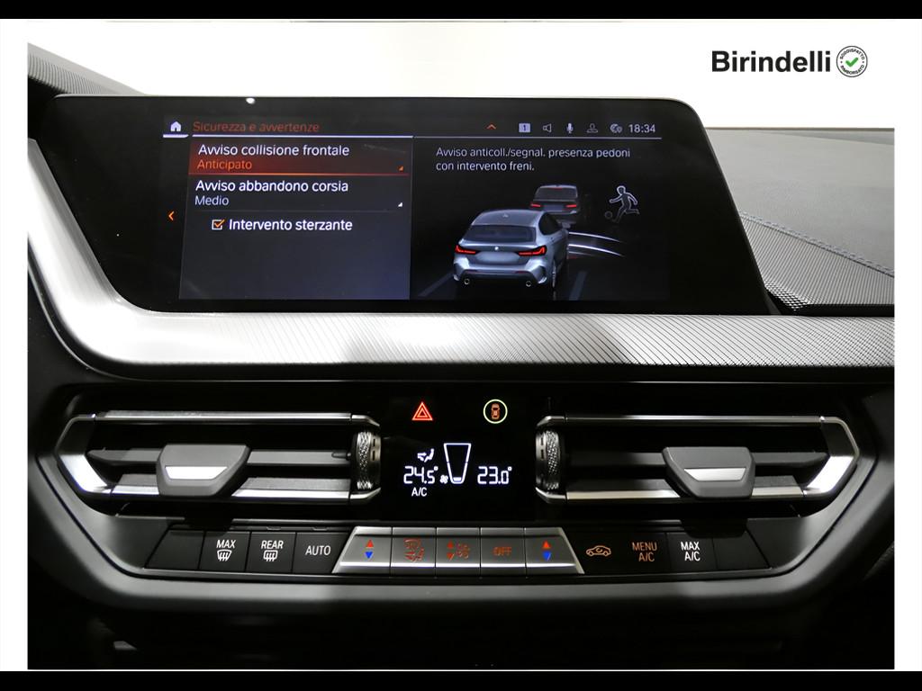 BMW Serie 1 (F40) - 118d 5p. Msport